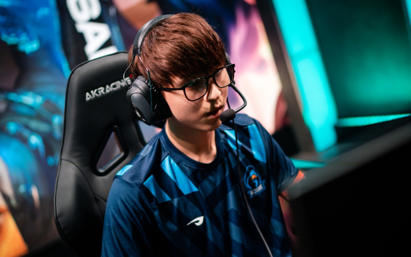 IM体育下载-100T轻取DK，Hanssama惊艳世界